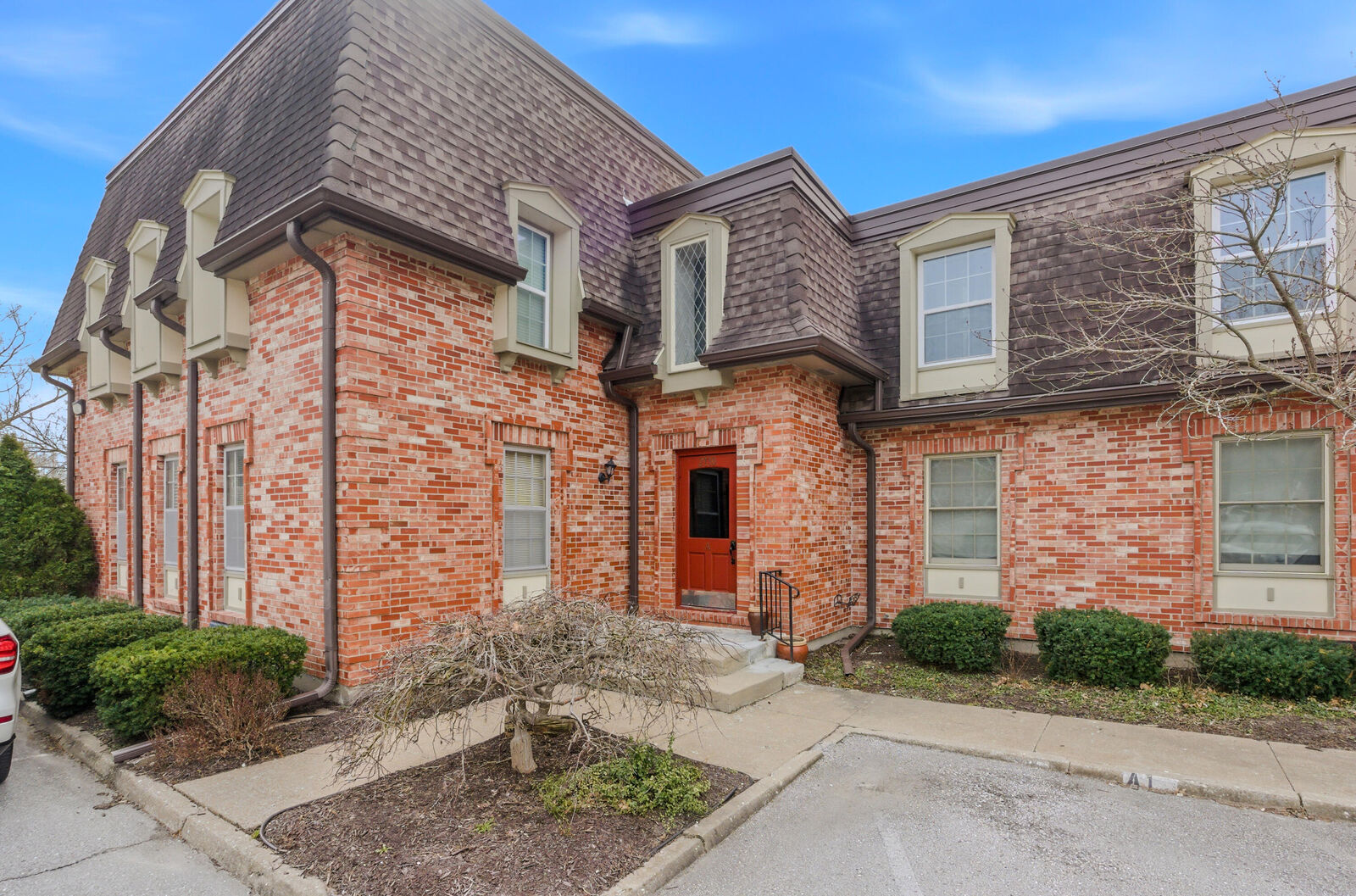 Property Photo: 2710 Rollins Rd MO 65203
