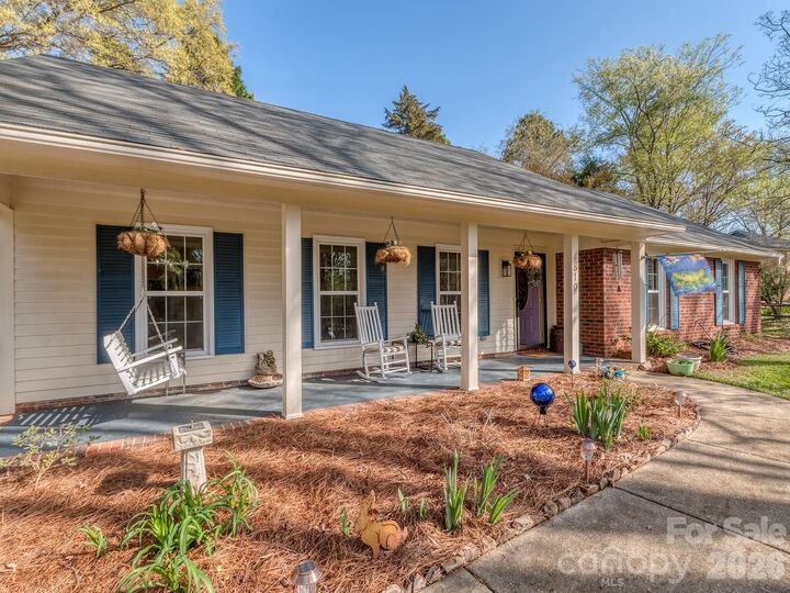 Property Photo:  4810 Old Spice Lane  NC 28277 