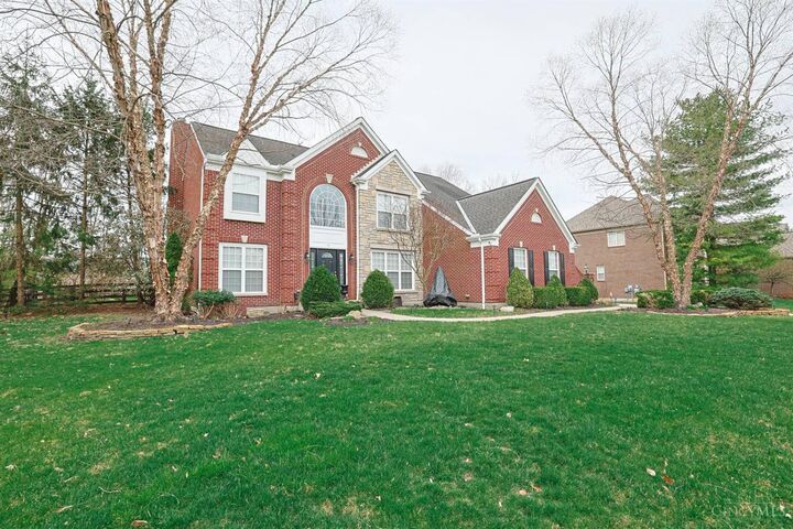 Property Photo:  2601 Stonehaven Drive  OH 45245 