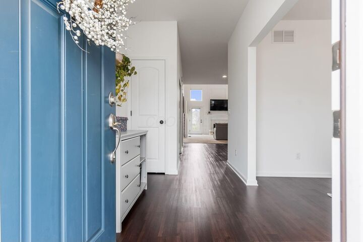 Property Photo:  3867 Crowberry Court  OH 43065 