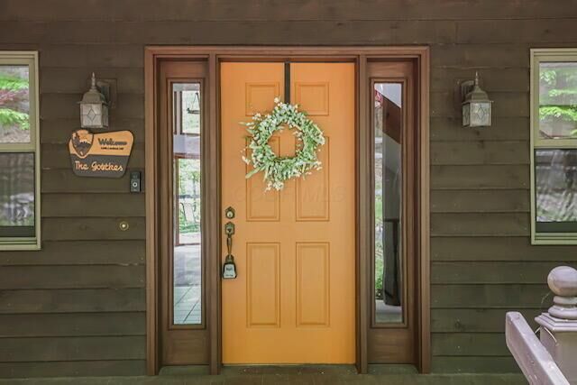 Property Photo:  1640 Cardinal Hill Lane  OH 43155 