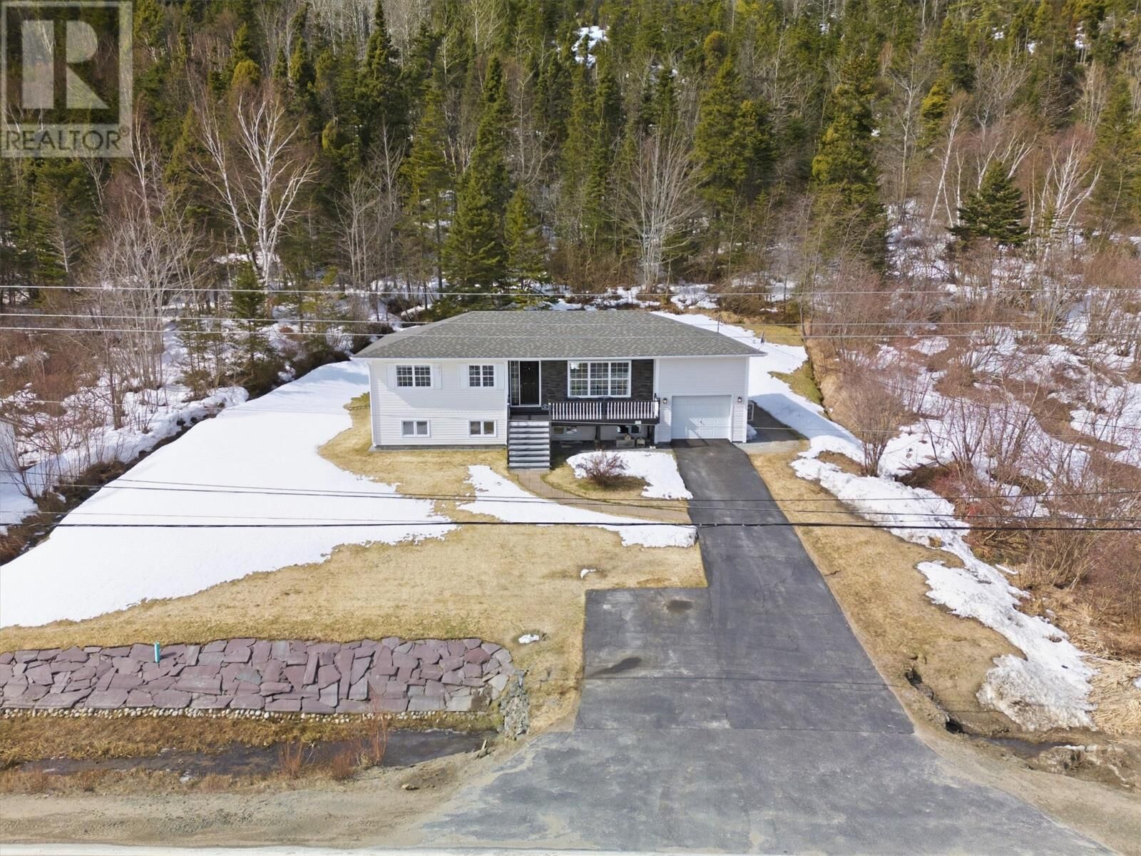 Property Photo: 67 Jr Smallwood Boulevard NL A0G 1T0