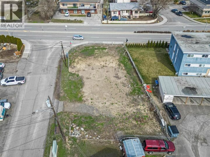 Property Photo:  1315 Tranquille Road  BC V2B 3K1 