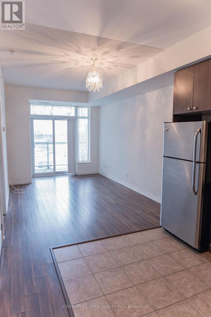 Property Photo:  8323 Kennedy Road 902  ON L3R 5W7 