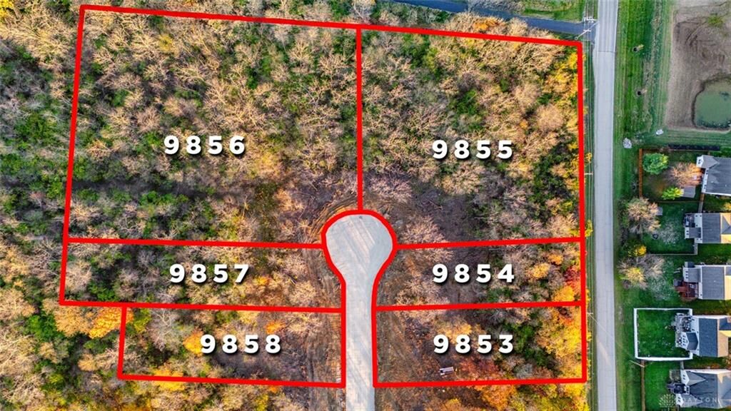 Property Photo:  1798 Fawnwood Court  OH 45324 