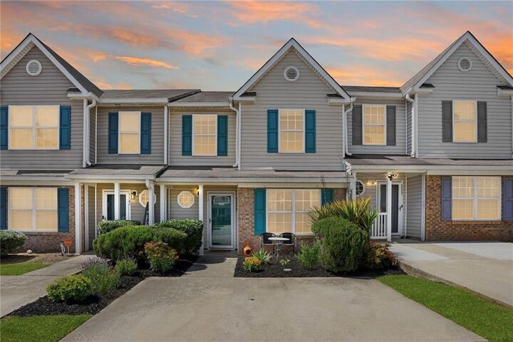 Property Photo:  5339 Creekview Lane  GA 30260 