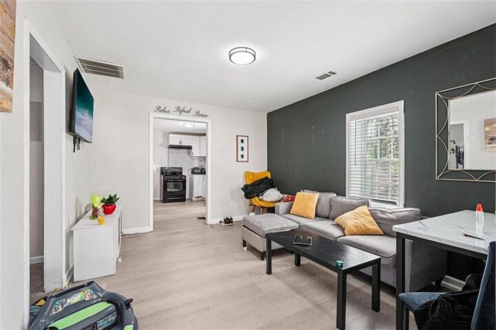 Property Photo: 2794 7th Street SW GA 30315