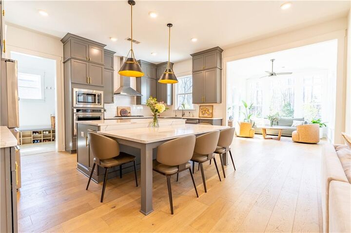 Property Photo: 6210 Bentley Commons Drive GA 30040