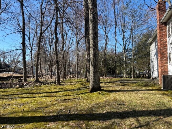 Property Photo:  225 Navajo Dr  NJ 07481 