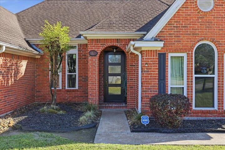 Property Photo:  2807 Bear Trails  TX 77632 