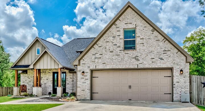 Property Photo:  12110 Woodland Drive  TX 77705 