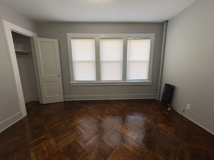 Property Photo:  762 Forest St 1  NJ 07302 