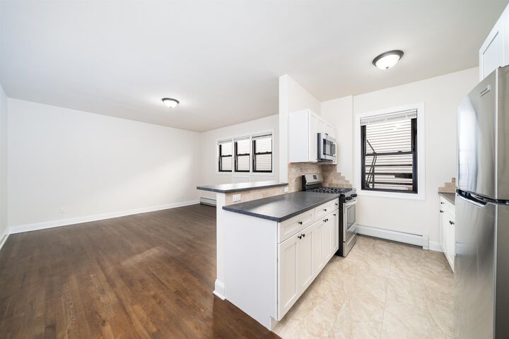 Property Photo:  119 Terrace Ave 2  NJ 07307 