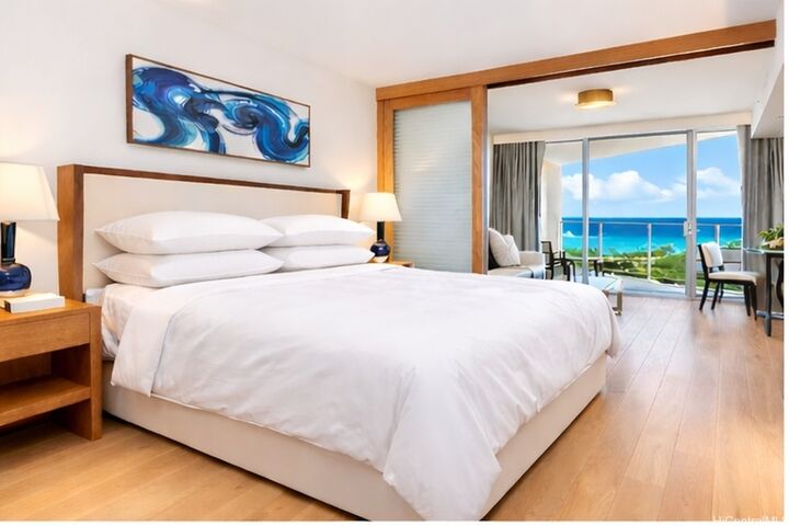 Property Photo: 2139 Kuhio Avenue 2009-Dh HI 96815