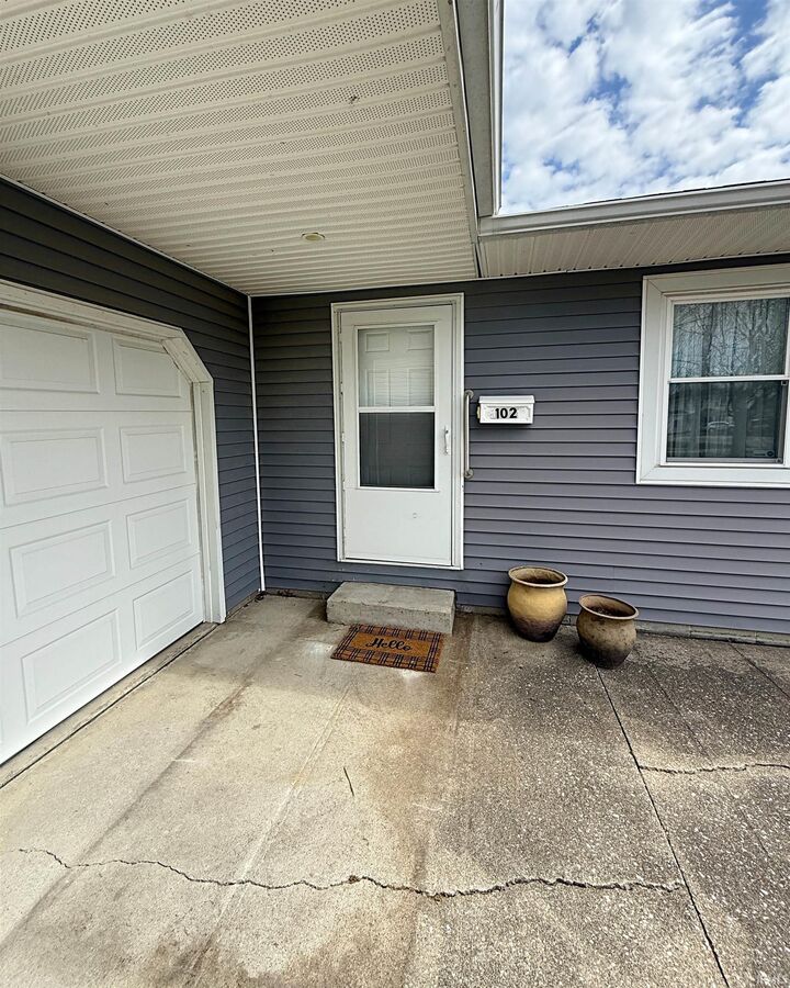 Property Photo:  102 Sycamore Street  IN 47501 