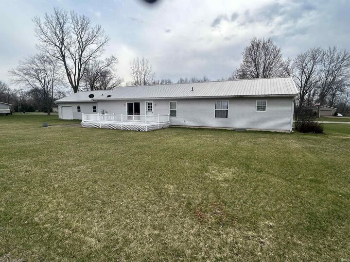 Property Photo:  5390 E Brown Road  IN 46538-9471 