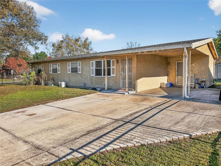 Property Photo:  5025 Lescot Lane  FL 32811 