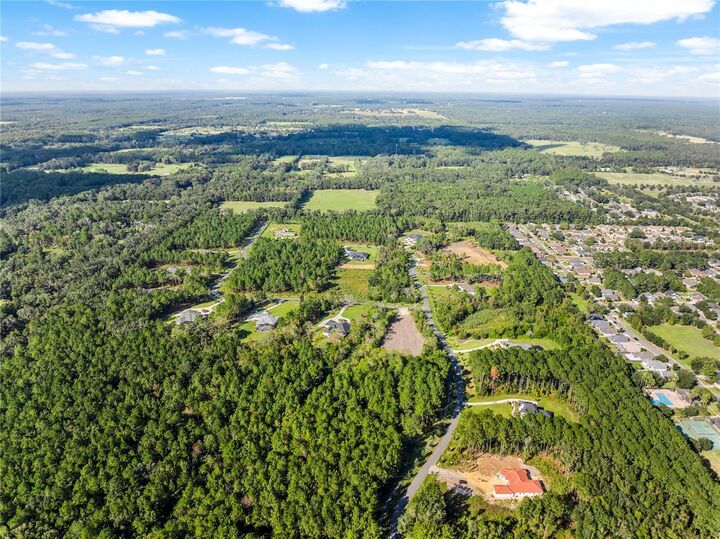 Property Photo: 2651 NW 152nd Court FL 32669