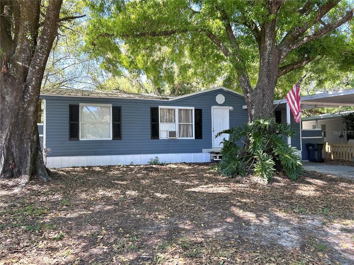 Property Photo:  10638 Bay Hills Circle  FL 33592 
