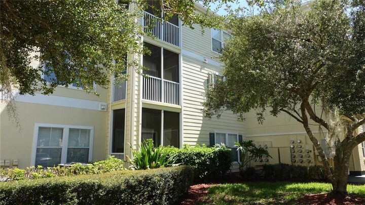 Property Photo: 18281 Bridle Club Drive #7 FL 33647