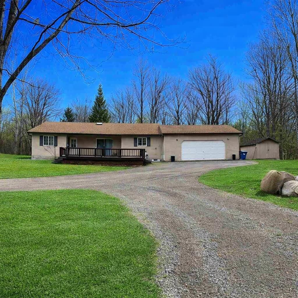 Property Photo:  4175 Hicks Road  MI 48612 