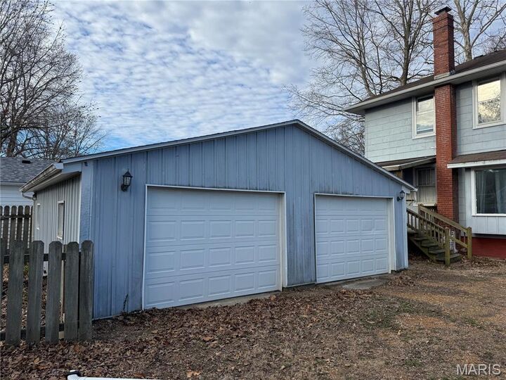 Property Photo:  709 Mayo Street  IL 62626 