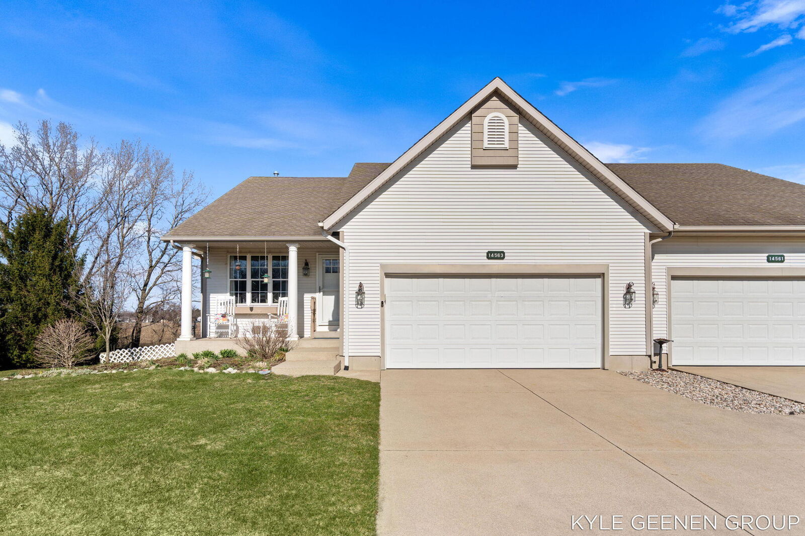 Property Photo:  14563 Twin Oaks Street  MI 49424 