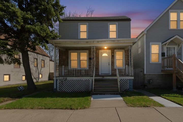 Property Photo:  7219 S Wood Street  IL 60636 