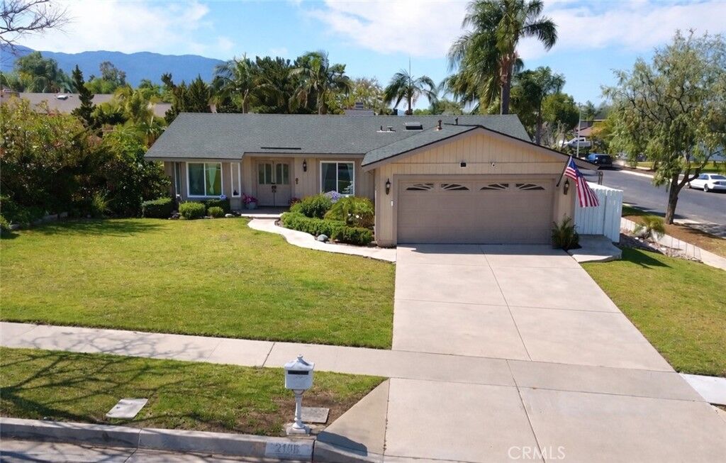 Property Photo:  2106 S Belle  CA 92882 
