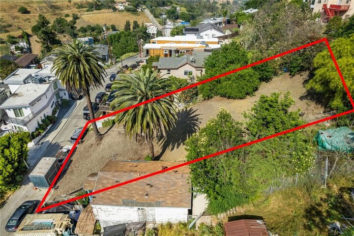 Property Photo:  3310 Reynolds Avenue  CA 90032 
