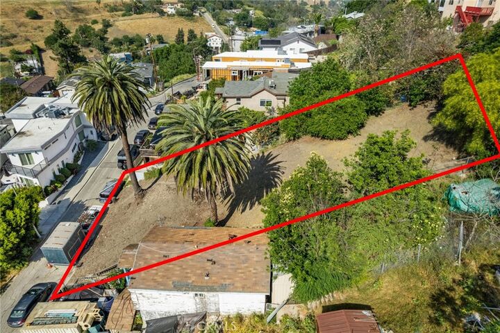 Property Photo:  3310 Reynolds Avenue  CA 90032 