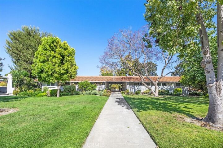 Property Photo: 2110 Via Puerta N CA 92637