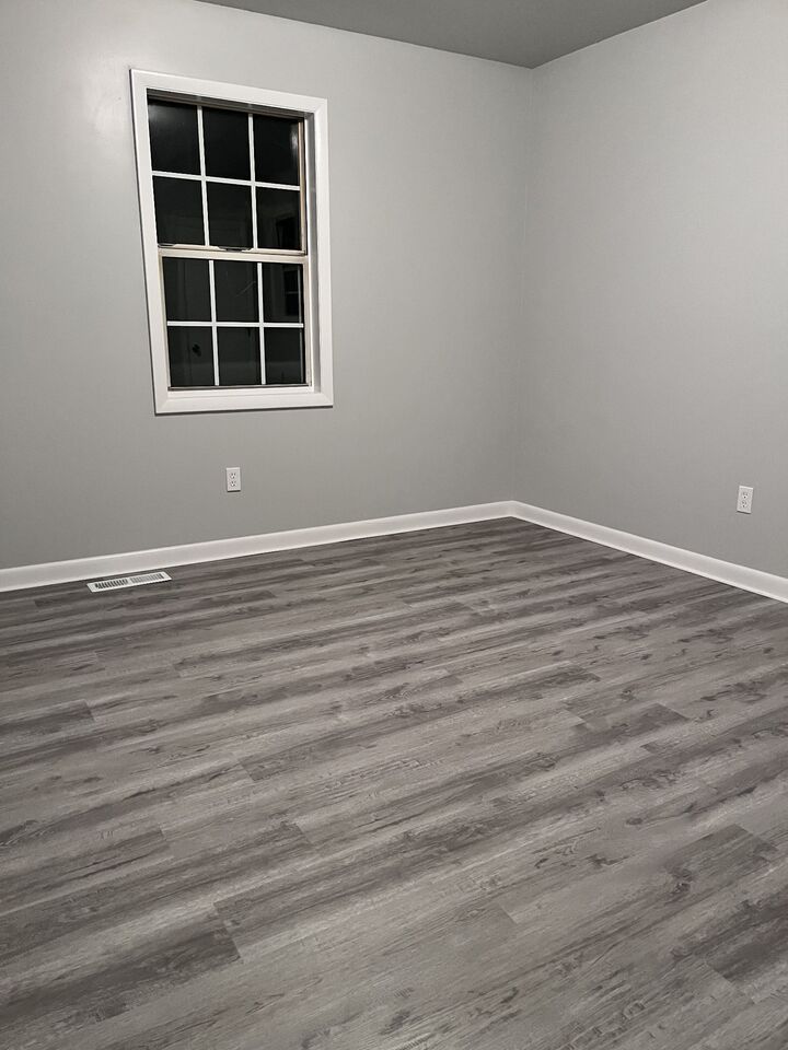 Property Photo: 818 Windsor Ave S TN 38464