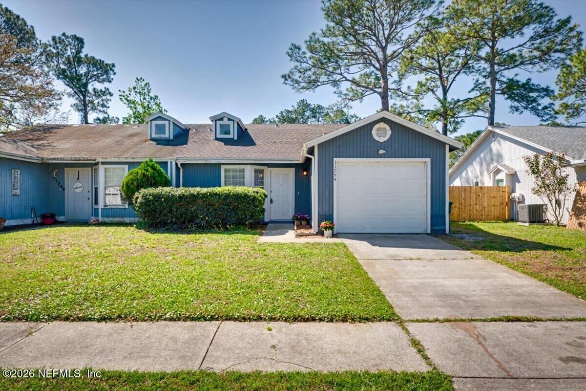 Property Photo:  11754 White Horse Road  FL 32246 
