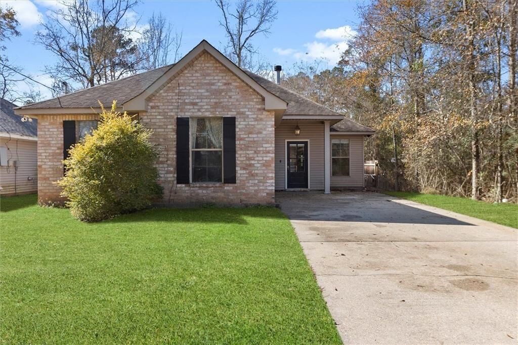 Property Photo:  938 Norval Street  LA 70448 
