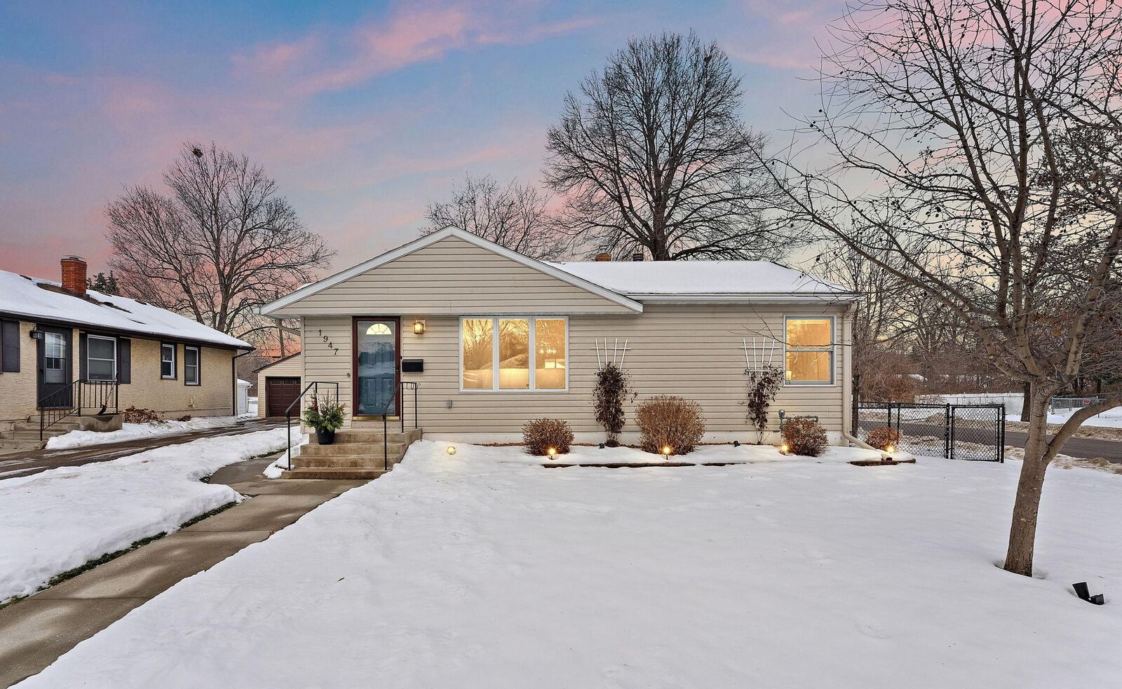 Property Photo:  1947 Field Avenue  MN 55116 