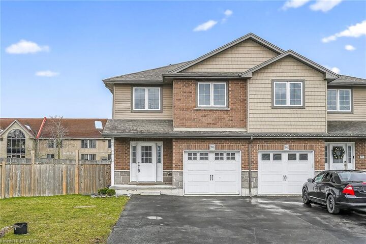 Property Photo: 98 Macneil Court ON N0A 1H0