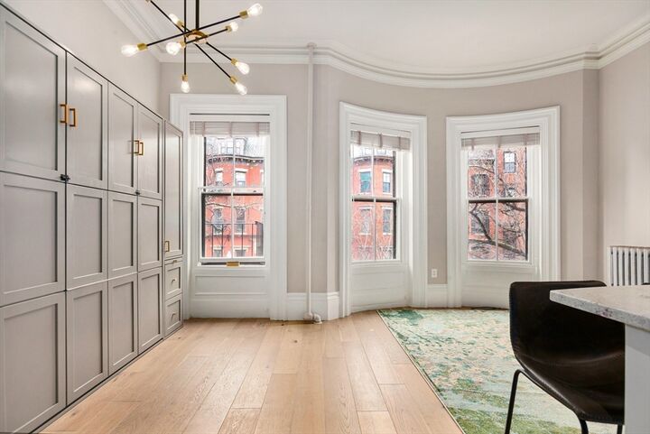 Property Photo:  154 West Concord St 2A  MA 02118 