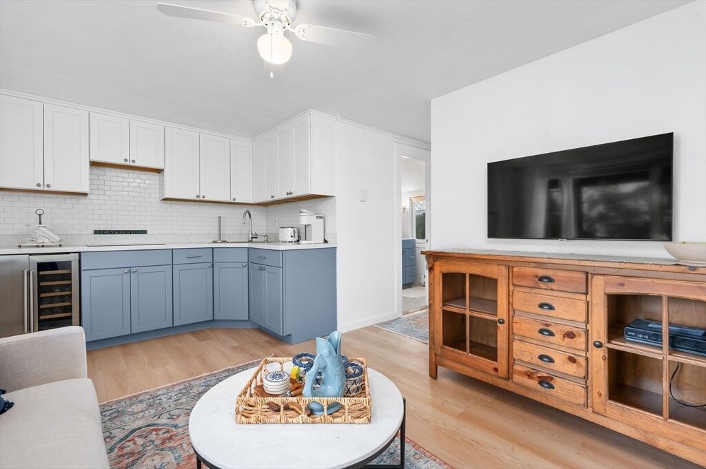 Property Photo: 405 Lower County Rd 23C MA 02646