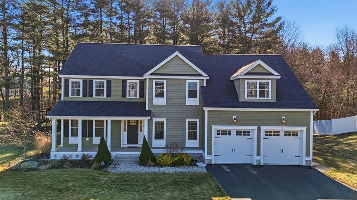 Property Photo:  7 Spruce St  MA 01460 