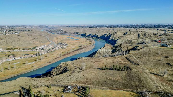 Property Photo: 5 Acres AB T1K 8G5