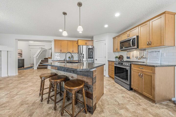 Property Photo:  31 Jumping Pound Rise  AB T4C 0K4 
