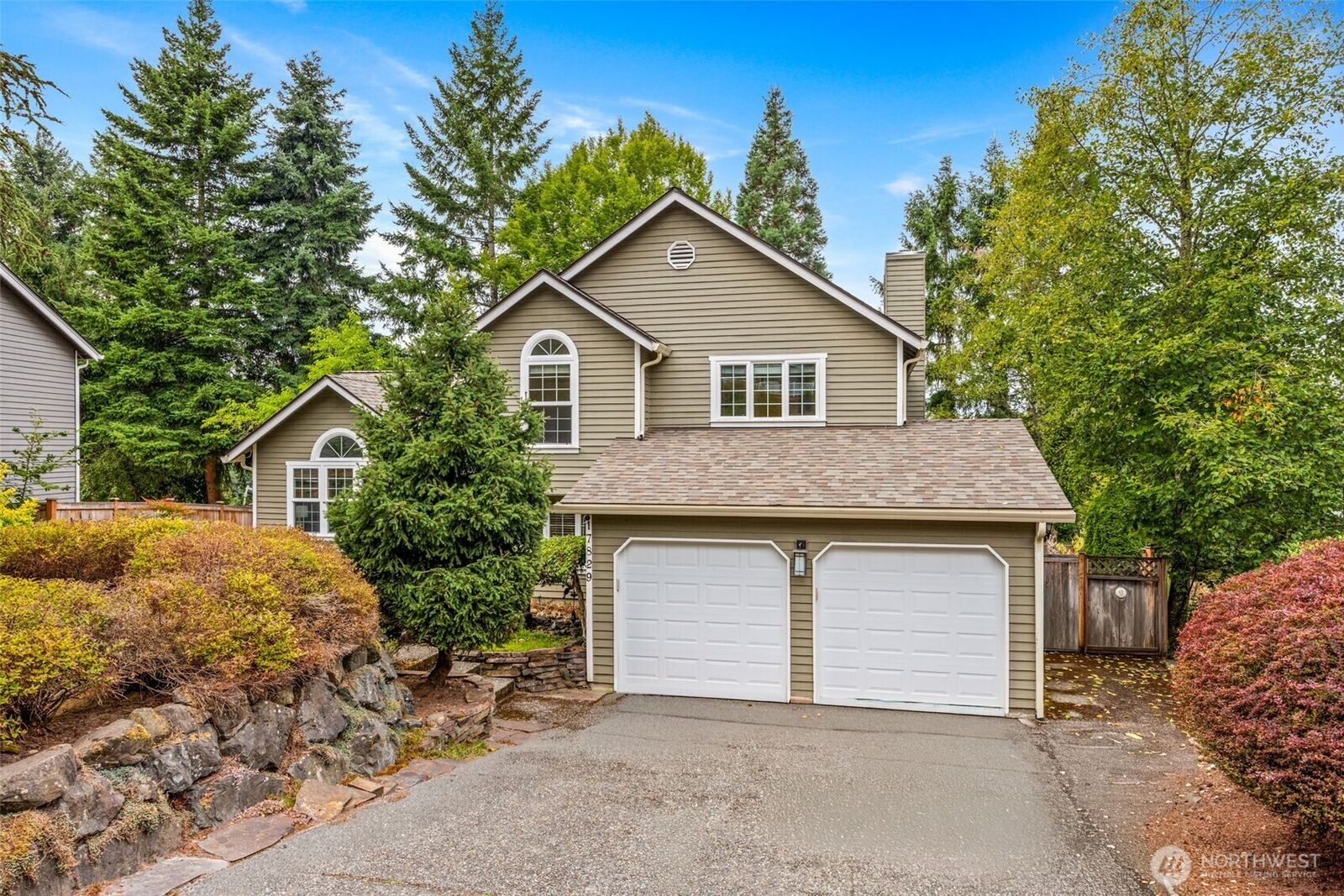 Property Photo:  17829  149th Avenue NE  WA 98072 