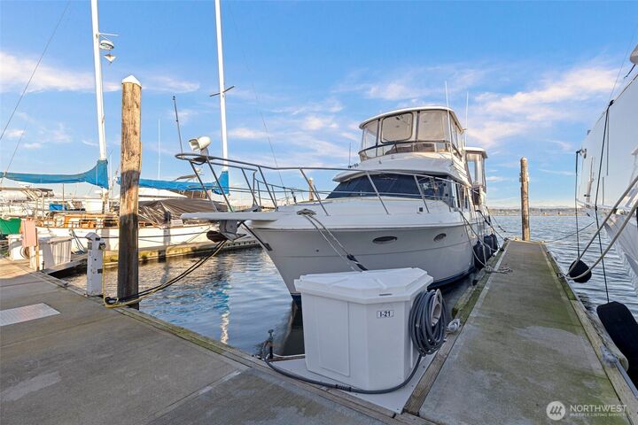 Property Photo: 9540 Semiahmoo Parkway I21 WA 98230