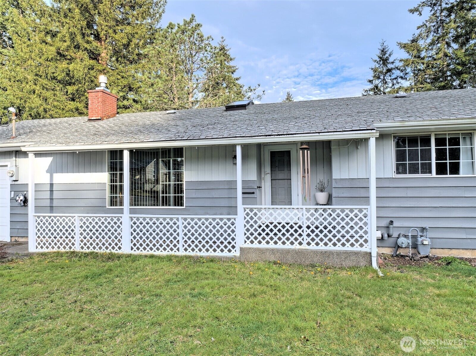 Property Photo:  2028  Ferry Street  WA 98584 