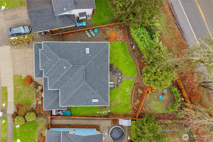 Property Photo:  25010  235th Court SE  WA 98038 