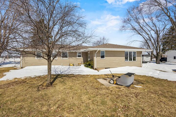 Property Photo:  4576 Algoma Road  WI 54229 