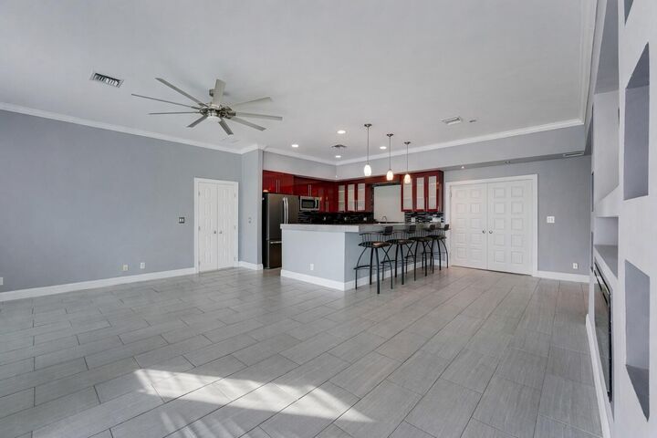 Property Photo:  1827 Len Drive  FL 33408 