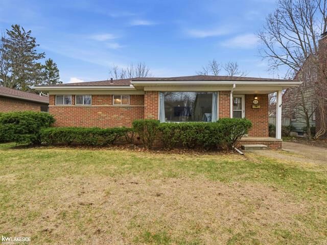 Property Photo: 88 Wellesley Drive MI 48069