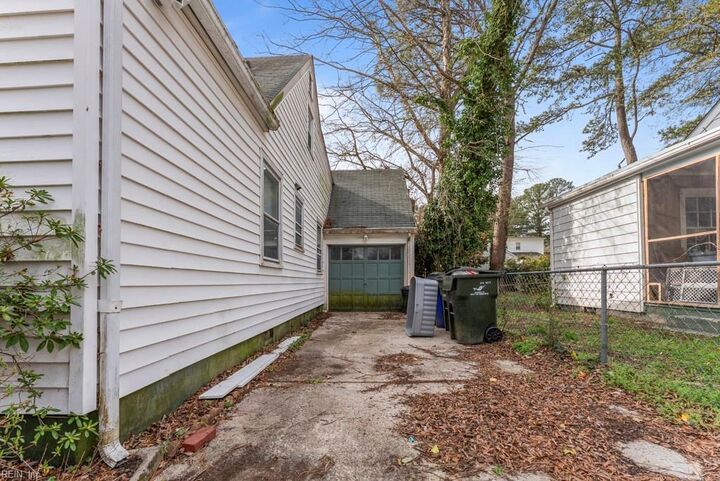 Property Photo:  607 Maycox Ave  VA 23505 